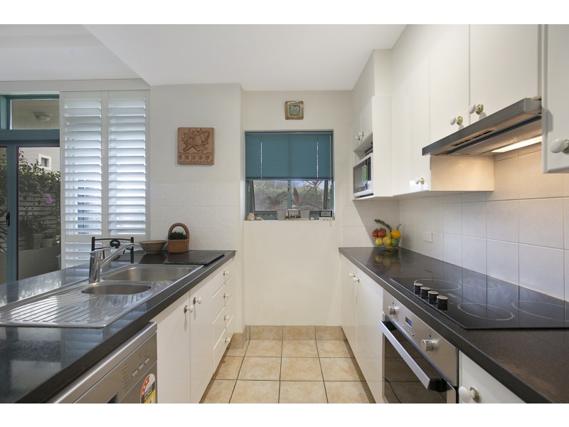 10 Goodwin Street, Kangaroo Point QLD 4169