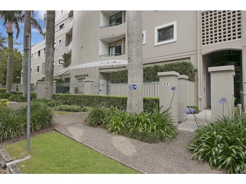 10 Goodwin Street, Kangaroo Point QLD 4169