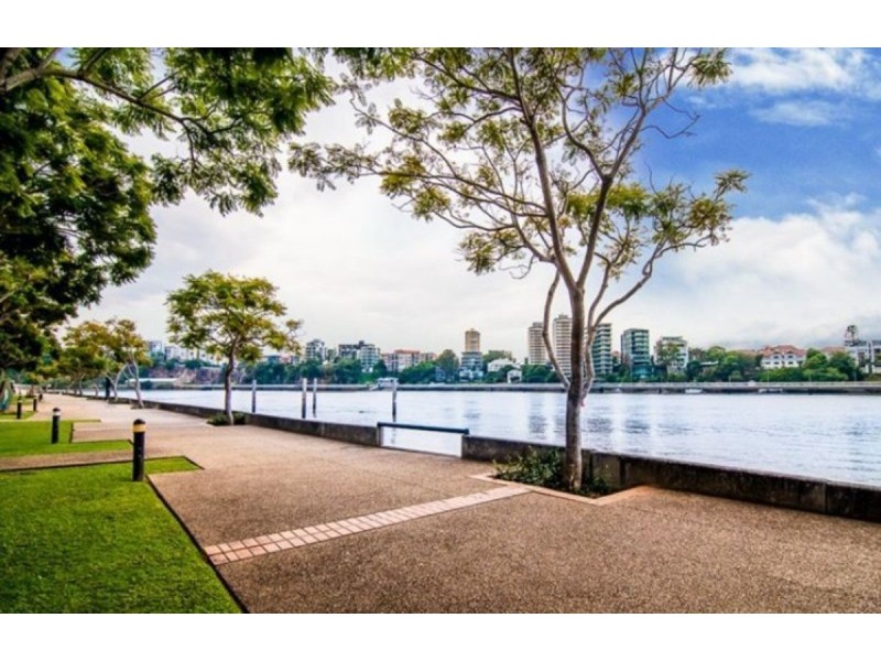 50 Rotherham Street, Kangaroo Point QLD 4169