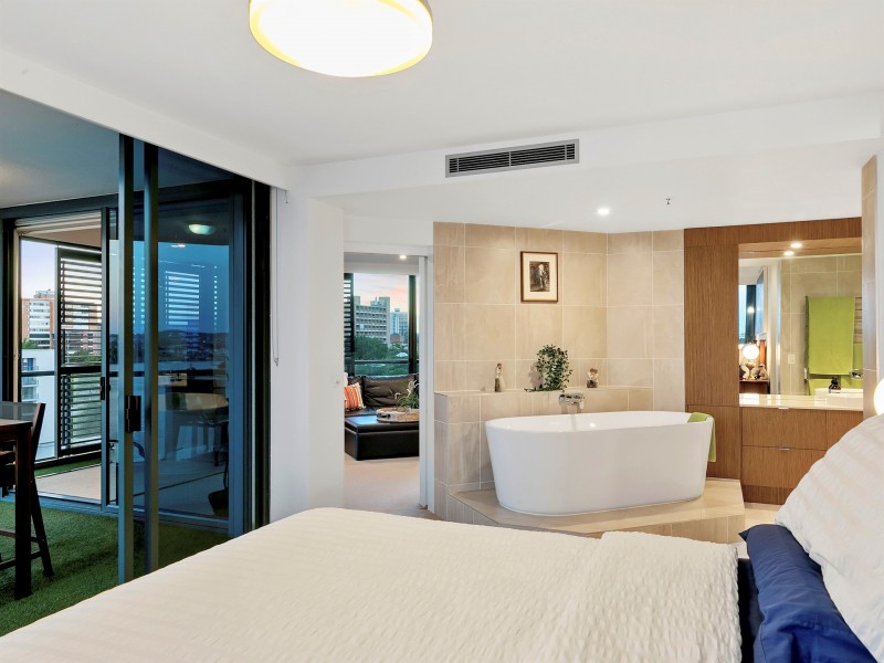 43/2 Goodwin Street, Kangaroo Point QLD 4169