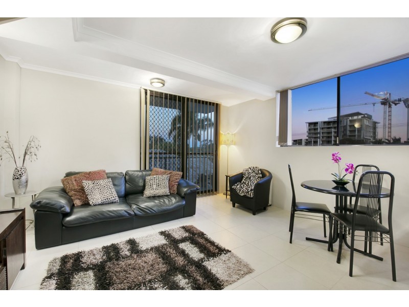 62 Bromley Street, Kangaroo Point QLD 4169