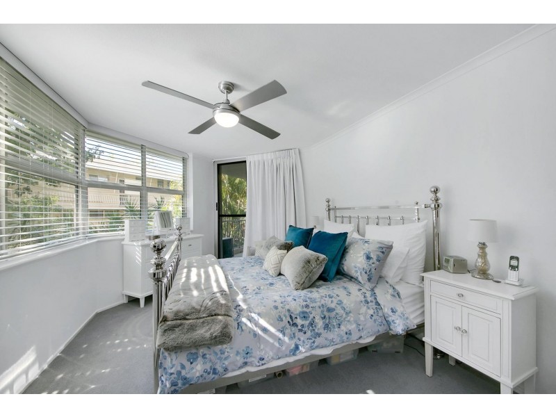 55 Thorn Street, Kangaroo Point QLD 4169
