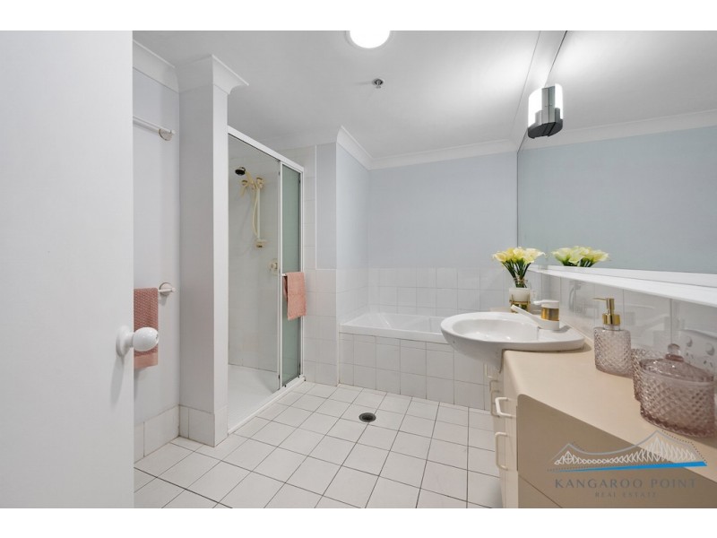 19/30 O’Connell Street, Kangaroo Point QLD 4169