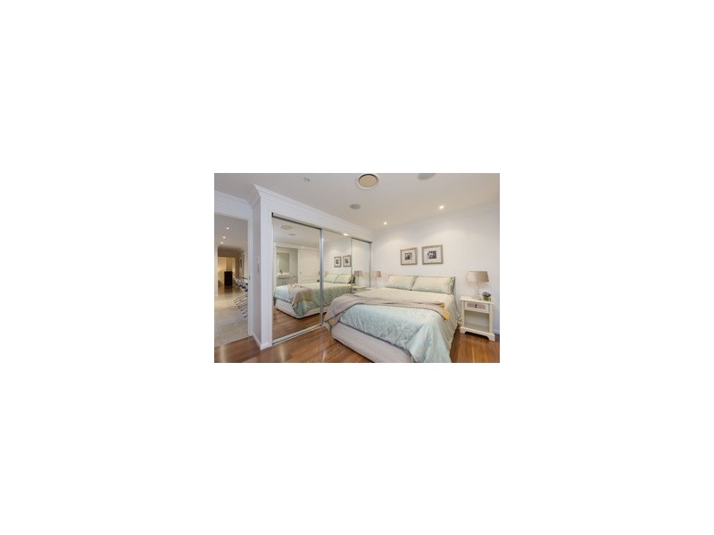 161 Main Street, Kangaroo Point QLD 4169