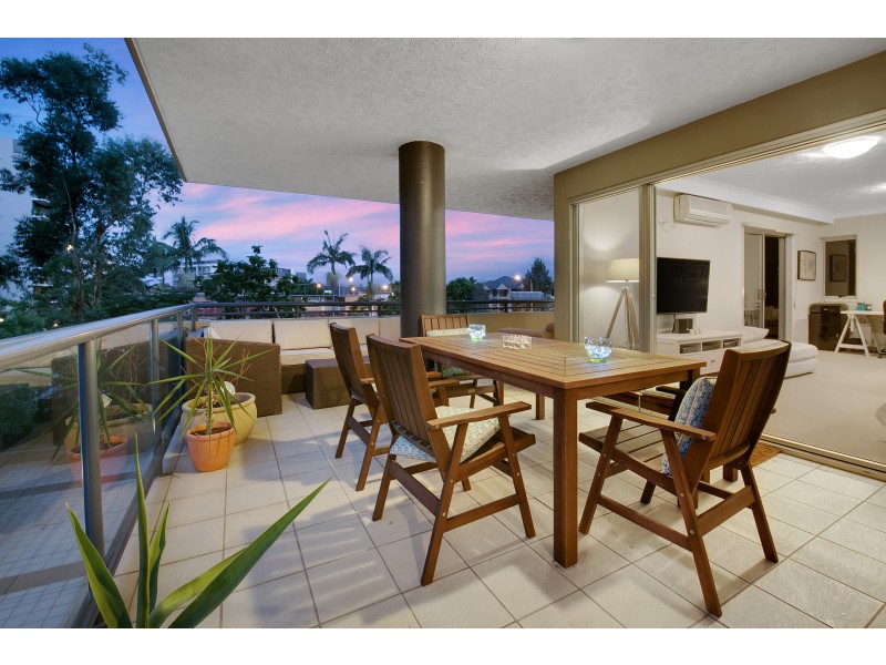 19 Thorn Street, Kangaroo Point QLD 4169