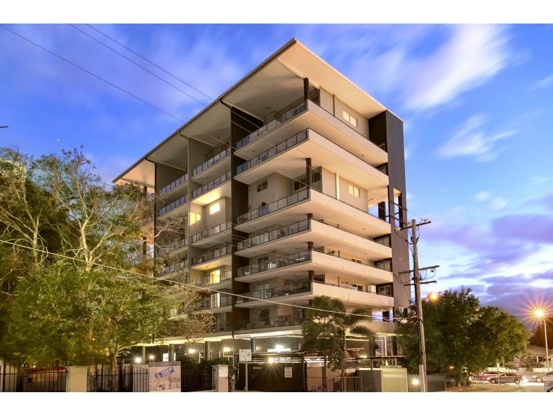 19 Thorn Street, Kangaroo Point QLD 4169