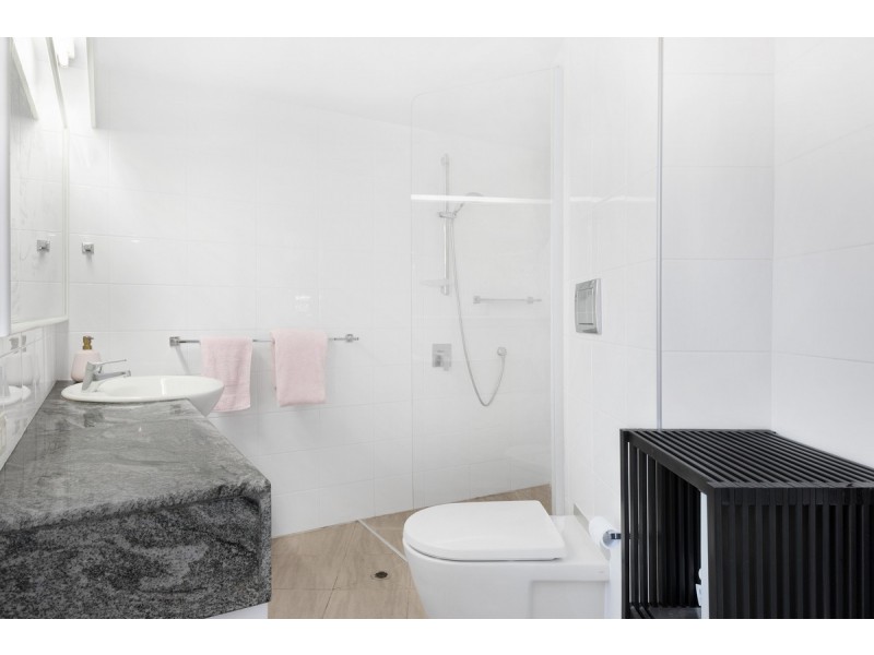 16 Bright, Kangaroo Point QLD 4169