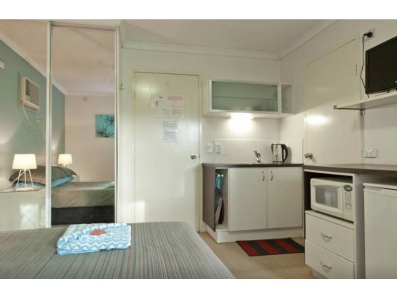 75 Thorn Street, Kangaroo Point QLD 4169