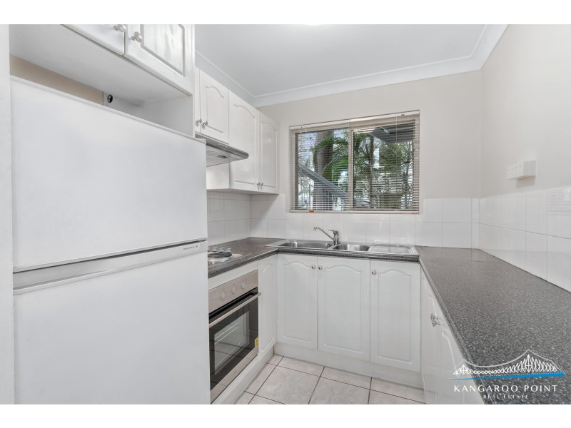 45 Thorn Street, Kangaroo Point QLD 4169