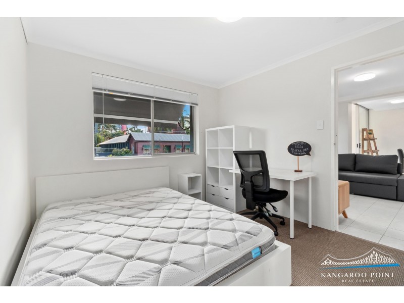 45 Thorn Street, Kangaroo Point QLD 4169