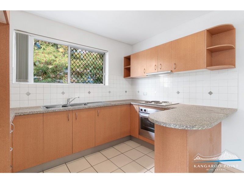 83 Linton Street, Kangaroo Point QLD 4169