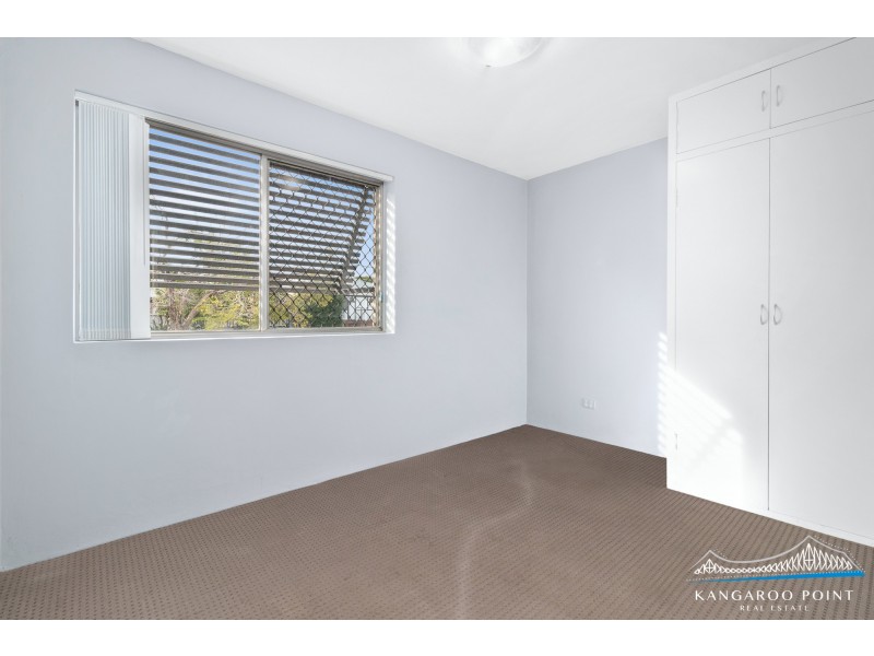 83 Linton Street, Kangaroo Point QLD 4169