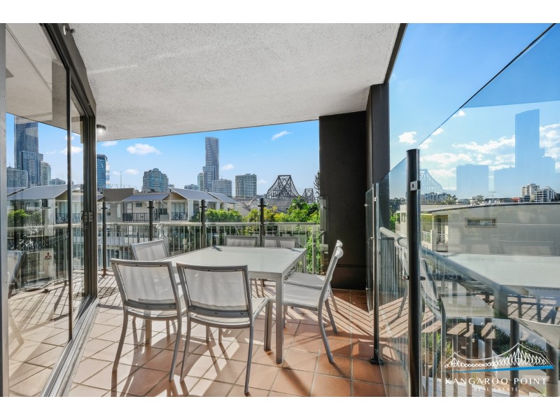 55 Baildon Street, Kangaroo Point QLD 4169