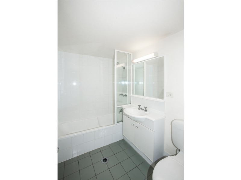 85 Deakin, Kangaroo Point QLD 4169