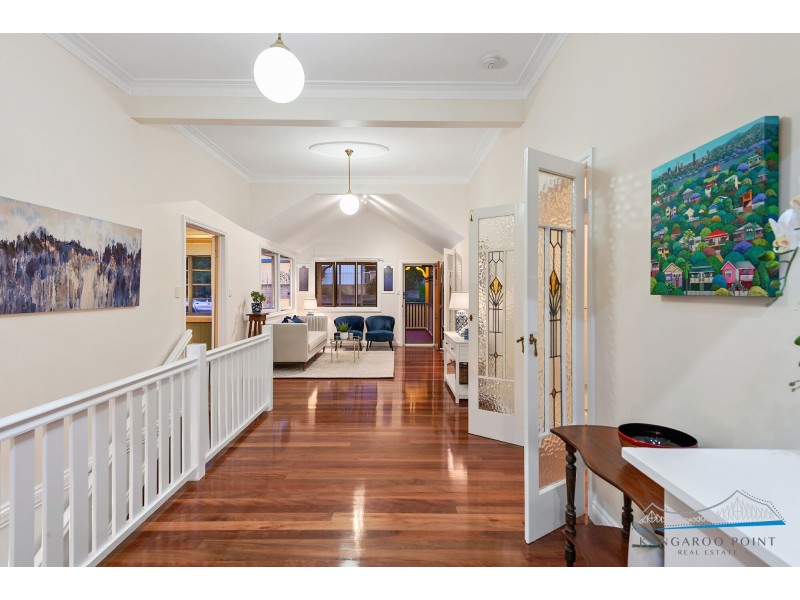 42 Joseph Street, Camp Hill QLD 4152