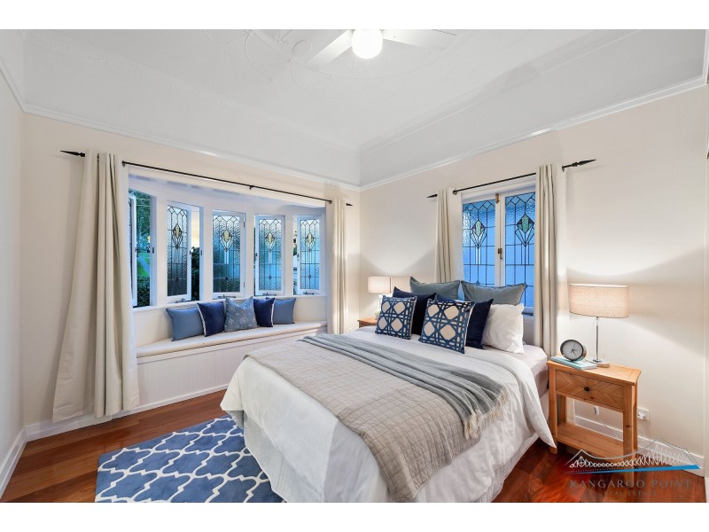 42 Joseph Street, Camp Hill QLD 4152