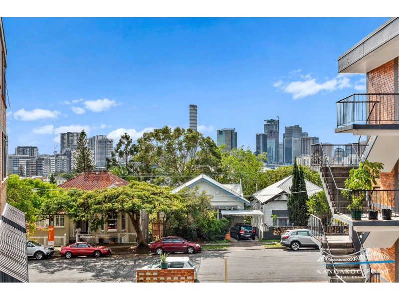 1 Blakeney Street, Highgate Hill QLD 4101