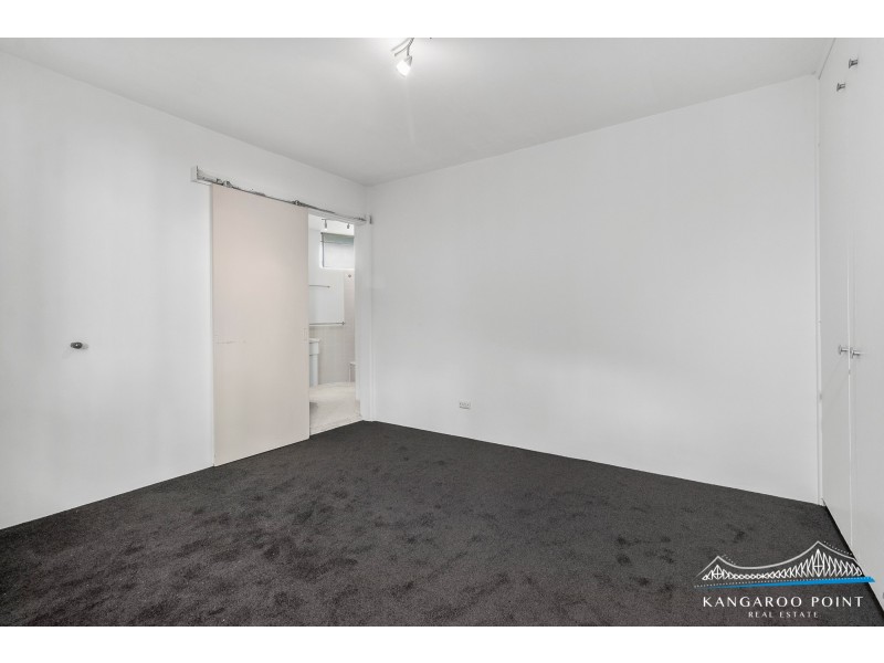 1 Blakeney Street, Highgate Hill QLD 4101