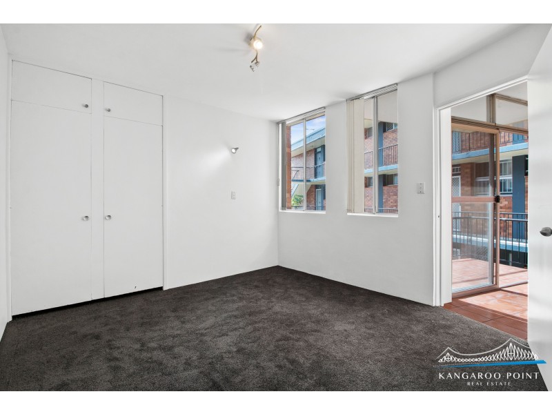 1 Blakeney Street, Highgate Hill QLD 4101