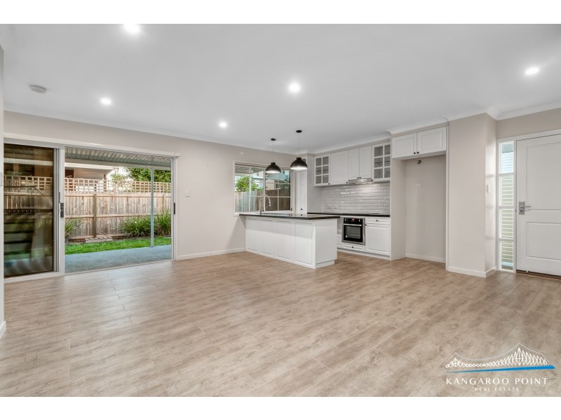 40 Preston Road, Carina QLD 4152