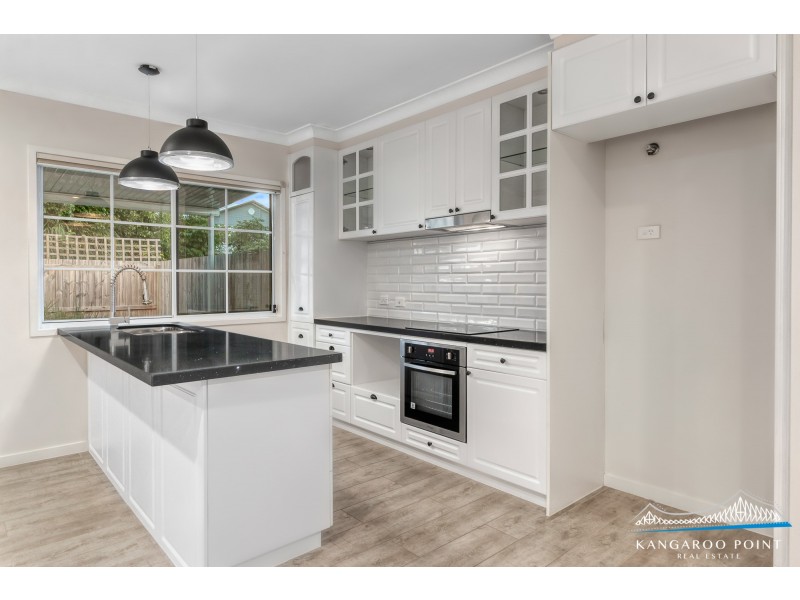 40 Preston Road, Carina QLD 4152