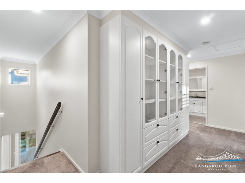 40 Preston Road, Carina QLD 4152