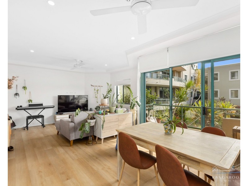 19/10 Goodwin Street, Kangaroo Point QLD 4169