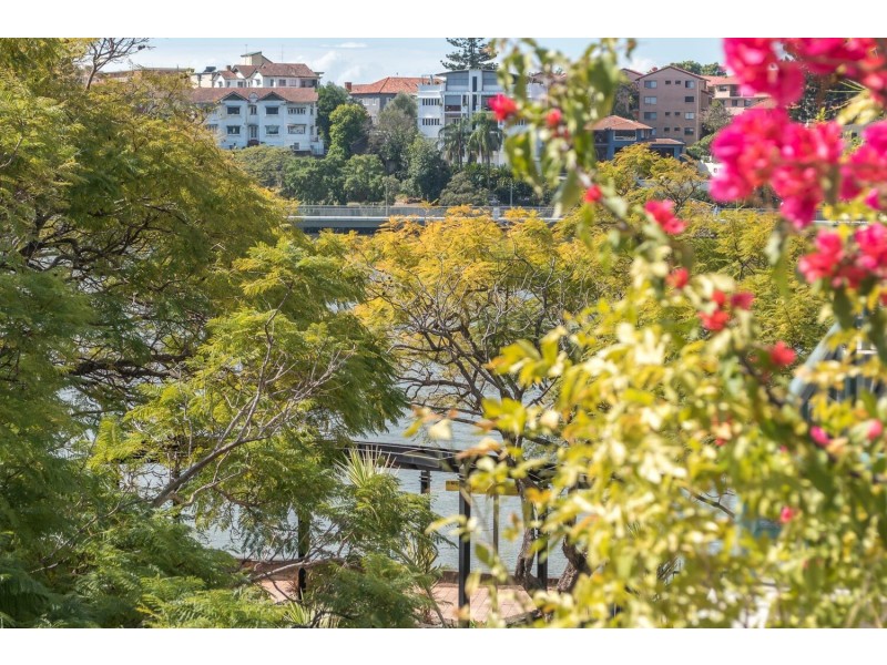 10 Goodwin Street, Kangaroo Point QLD 4169