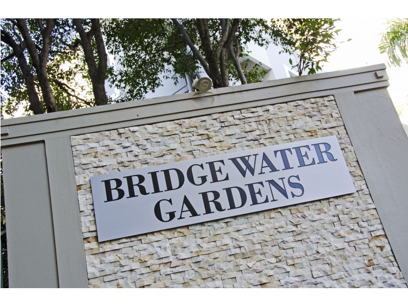 10 Goodwin Street, Kangaroo Point QLD 4169