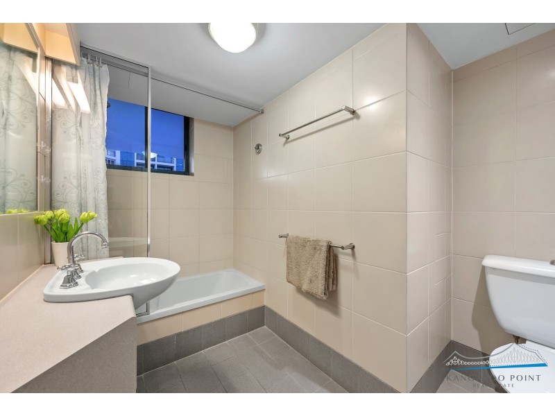 1110/44 Ferry Street, Kangaroo Point QLD 4169