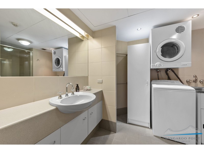 1110/44 Ferry Street, Kangaroo Point QLD 4169