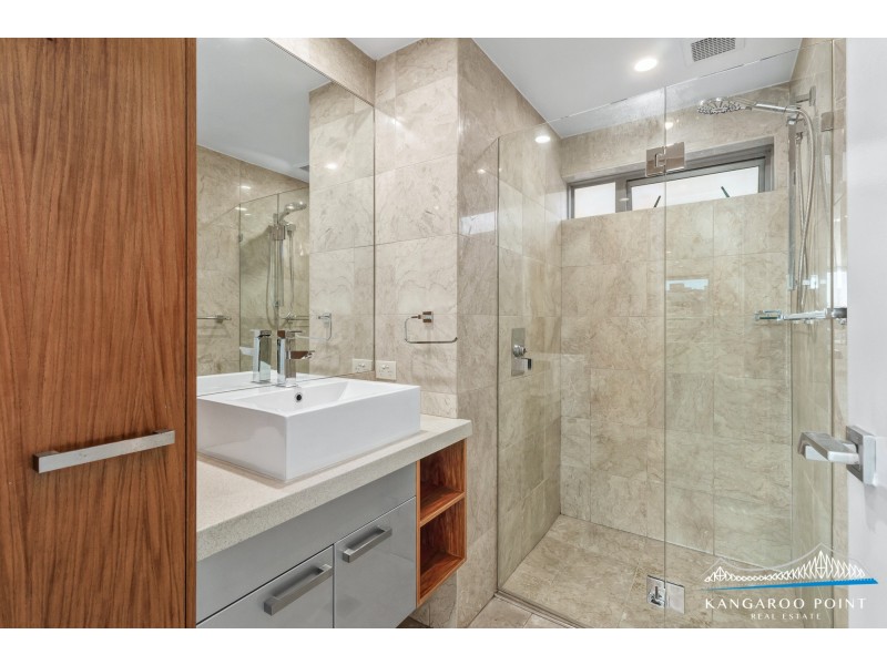30 Ellis, Kangaroo Point QLD 4169