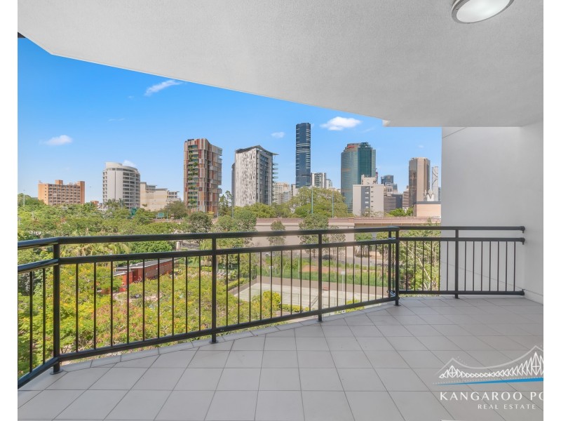 15 Goodwin Street, Kangaroo Point QLD 4169