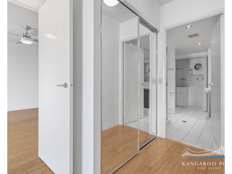 15 Goodwin Street, Kangaroo Point QLD 4169