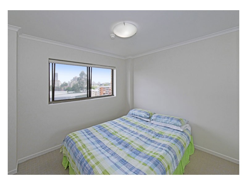 25/89 Thorn Street, Kangaroo Point QLD 4169