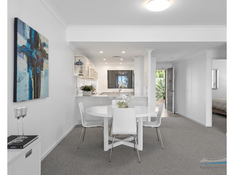 216/35 Prospect Street, Kangaroo Point QLD 4169