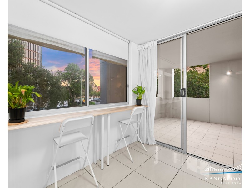 153 Lambert Street, Kangaroo Point QLD 4169