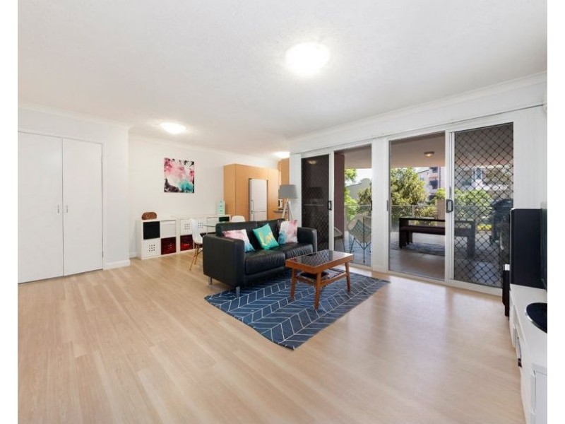 3/275 Shafston Avenue, Kangaroo Point QLD 4169
