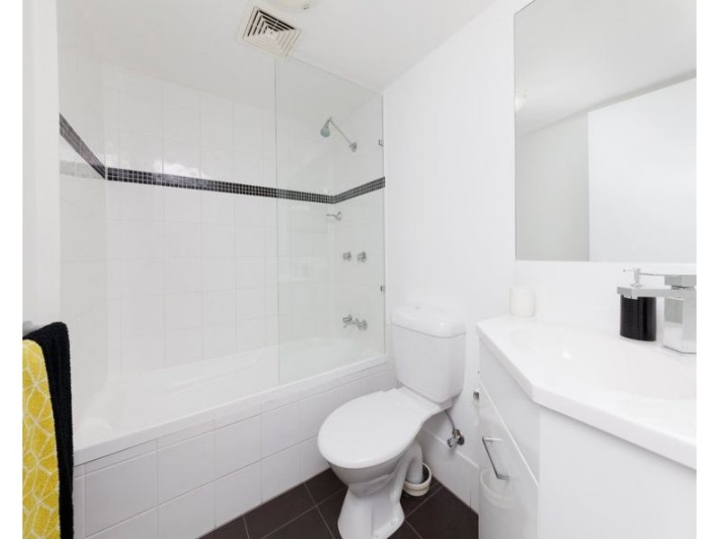 3/275 Shafston Avenue, Kangaroo Point QLD 4169