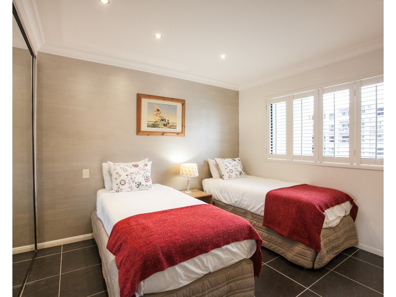 36 MacDonald Street, Kangaroo Point QLD 4169