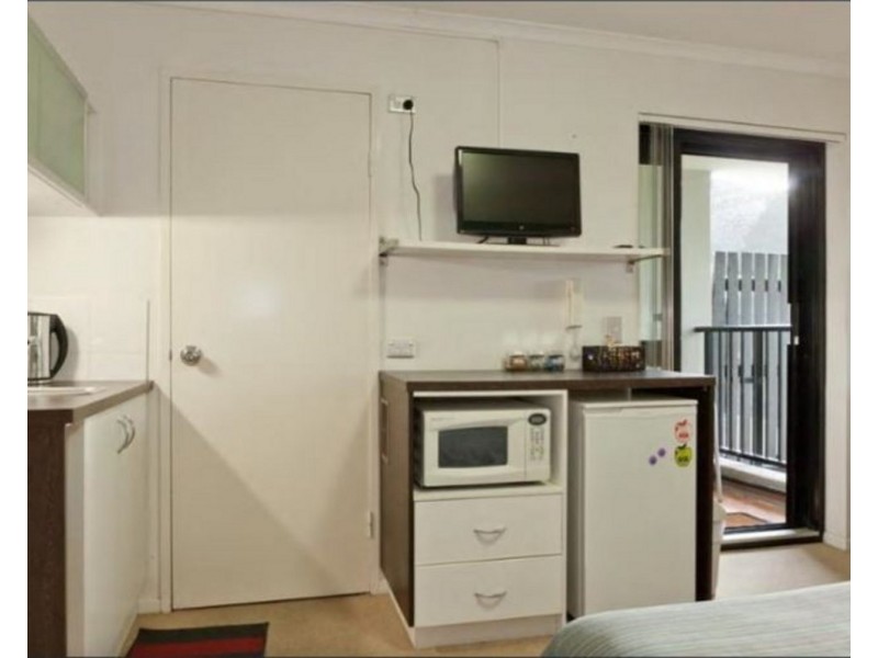 75 Thorn Street, Kangaroo Point QLD 4169