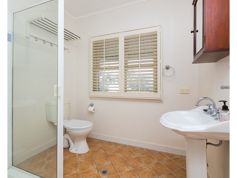 27 Granthan Street, Dutton Park QLD 4102