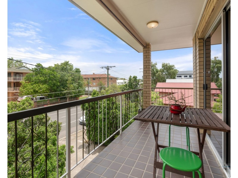 1/117 Pembroke Road, Coorparoo QLD 4151