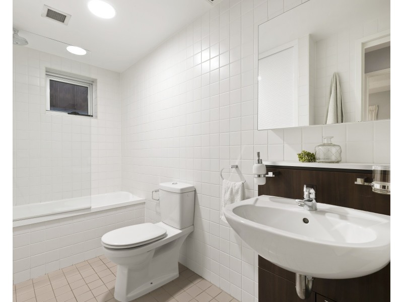 220/595 Wickham Street, Fortitude Valley QLD 4006