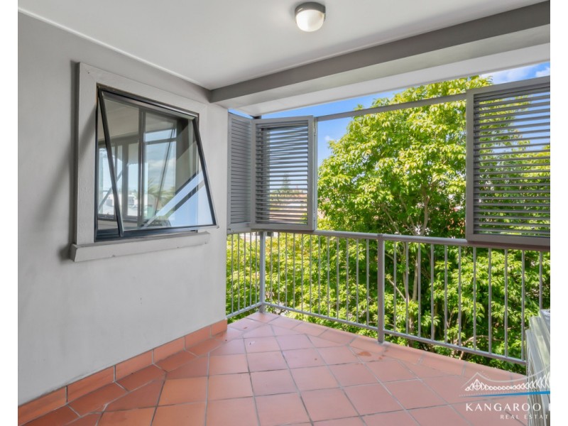 106 Linton Street, Kangaroo Point QLD 4169