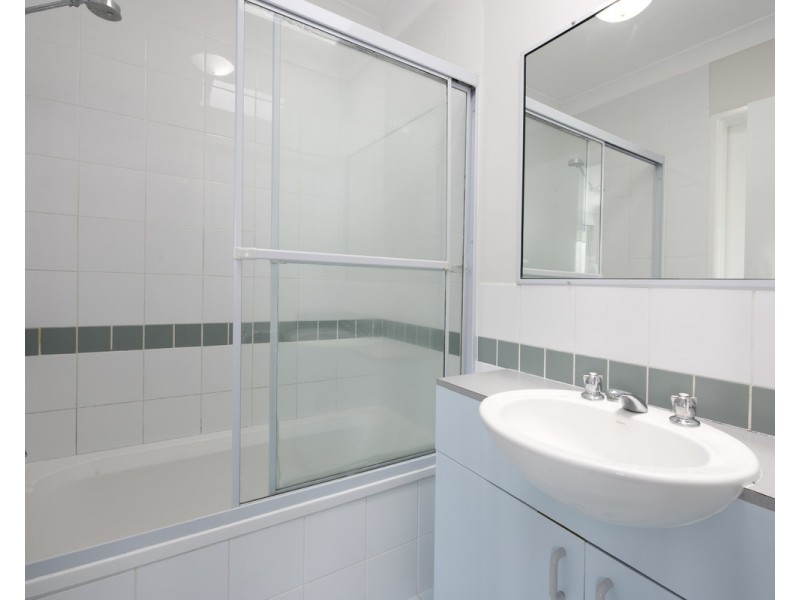 101 Gray Road, West End QLD 4101