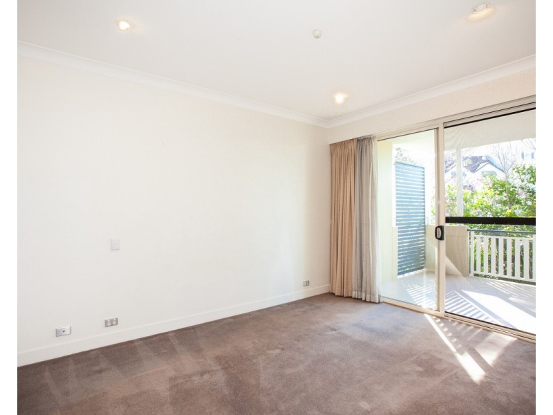 88 Lockerbie Street, Kangaroo Point QLD 4169
