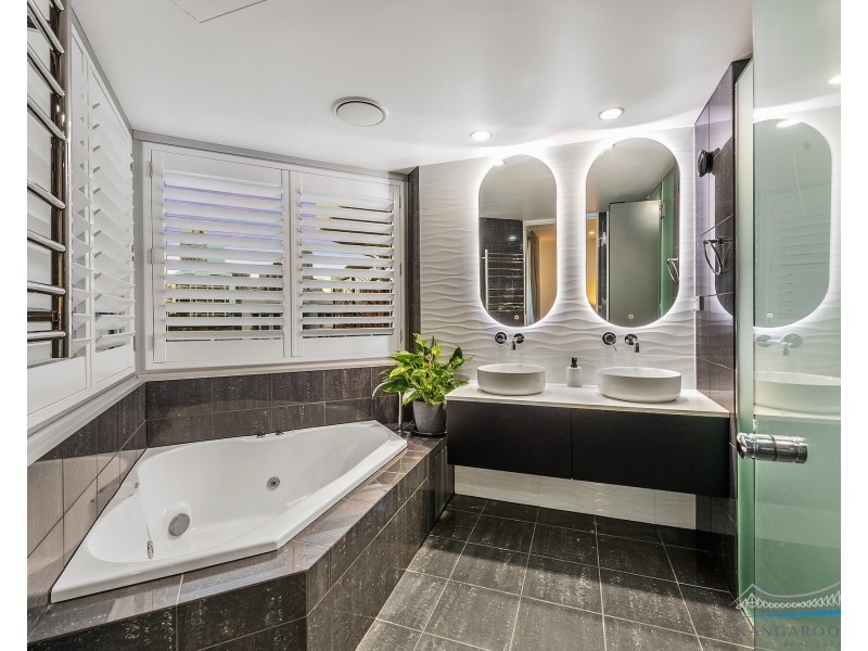 203/1 O’Connell, Kangaroo Point QLD 4169