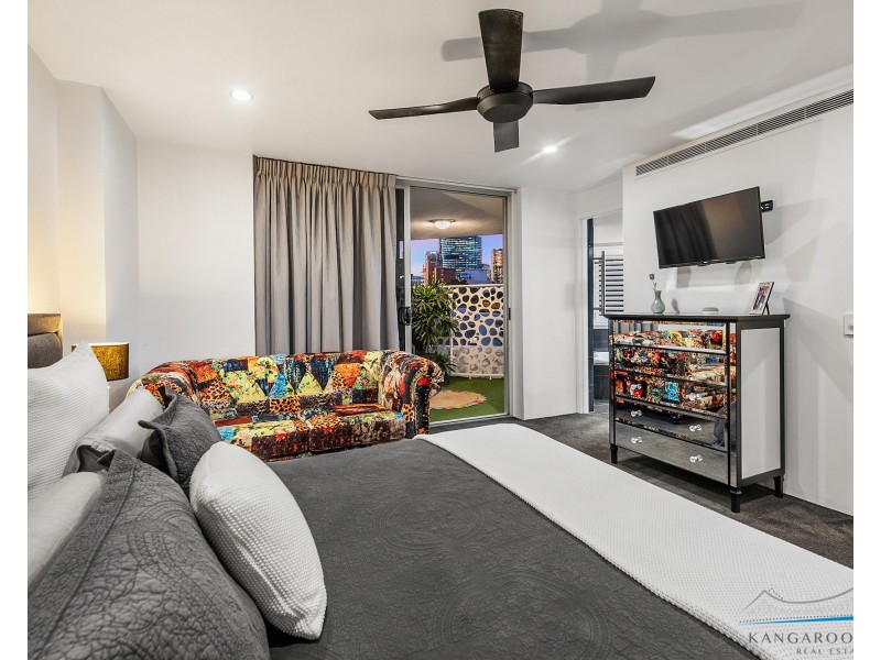 203/1 O’Connell, Kangaroo Point QLD 4169