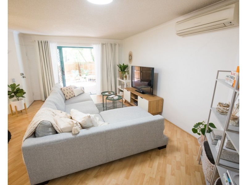 219 Wellington Road, East Brisbane QLD 4169